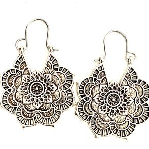 SALE!! Skye Lotus Boho Silver Filagree Earrings